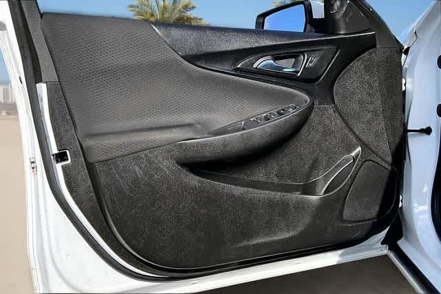 Thumbnail: 2023 Chevrolet Malibu - 25