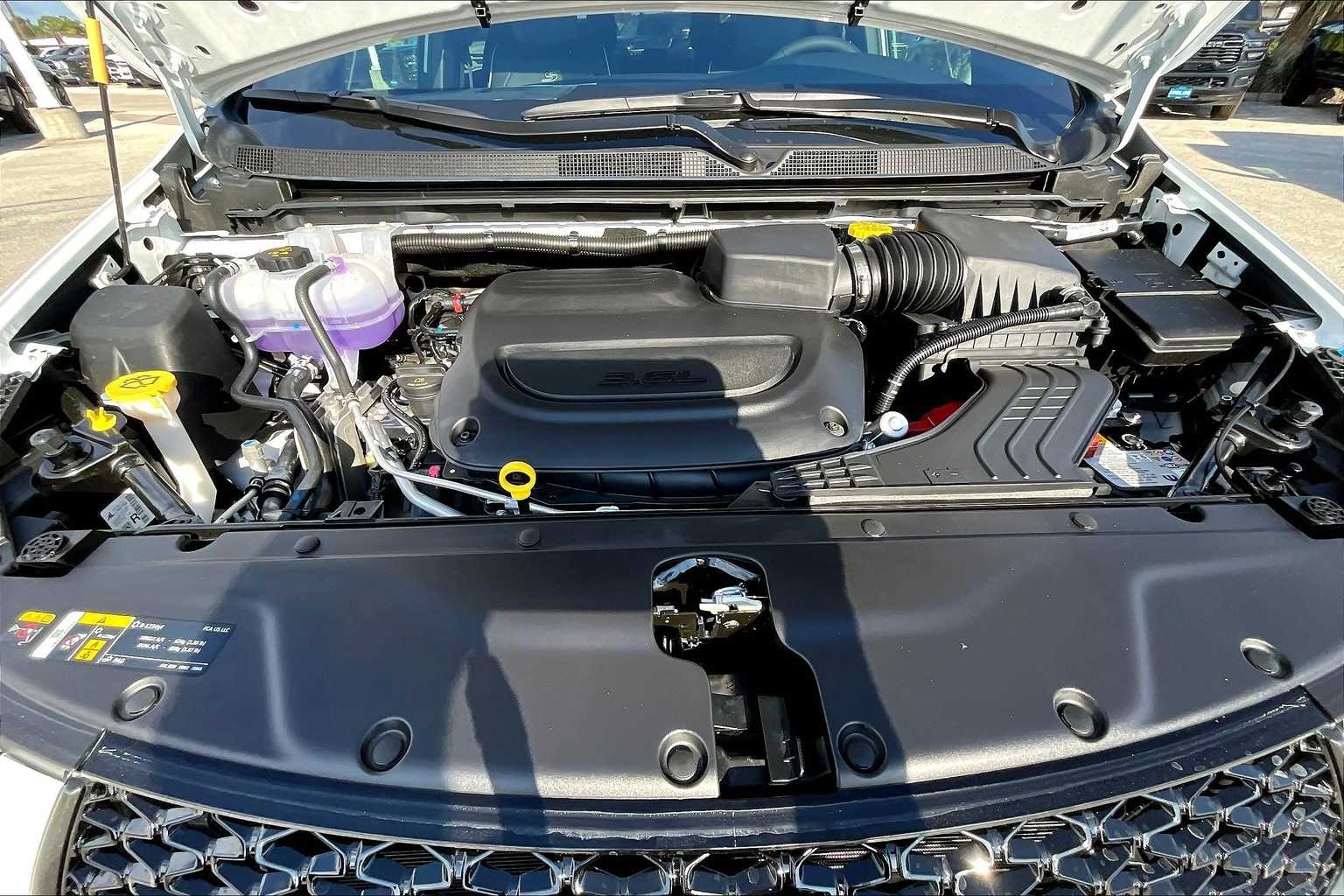 Thumbnail: 2026 Chrysler Pacifica - 8