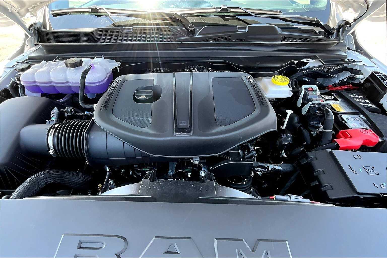 Thumbnail: 2026 RAM 1500 - 9