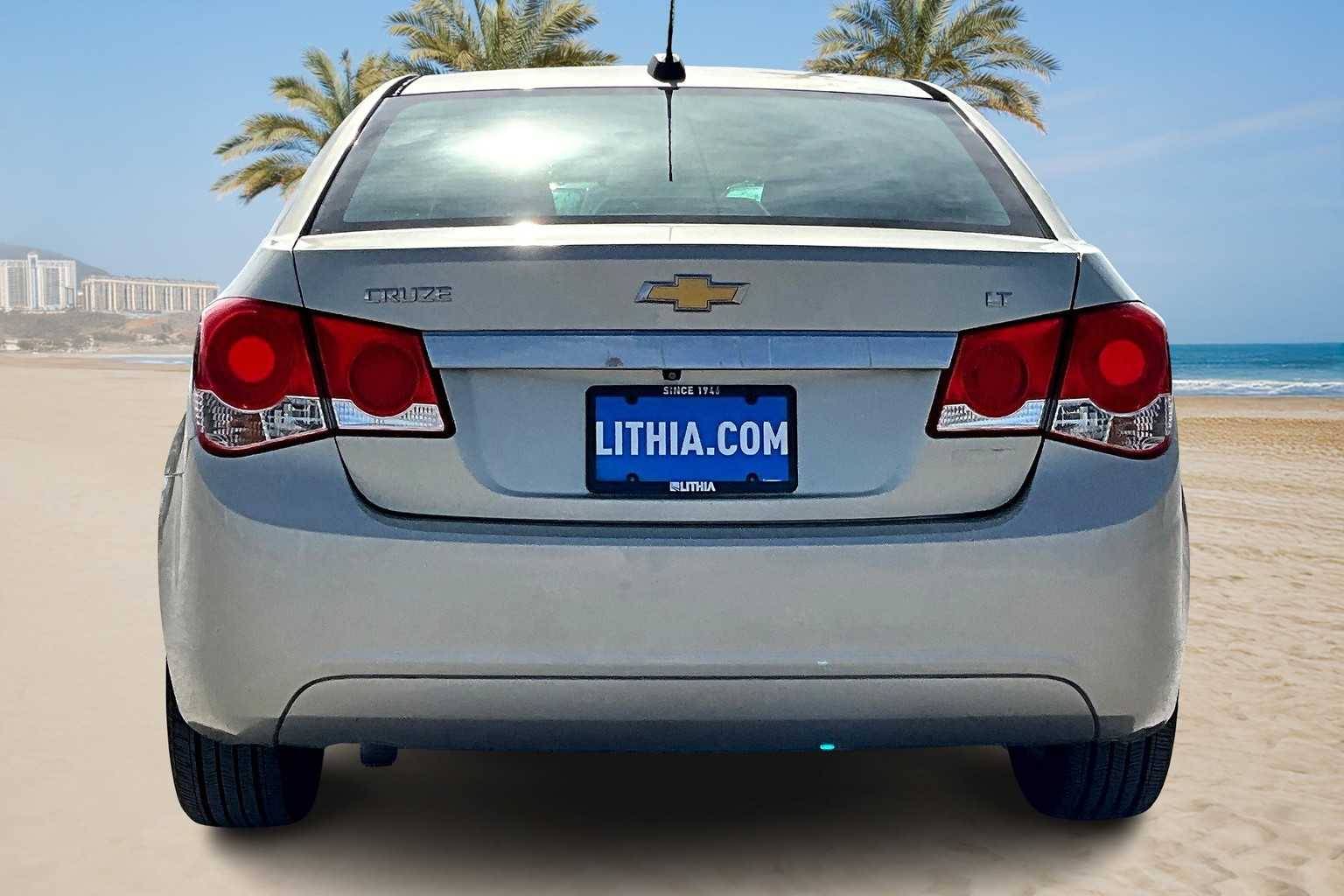 Thumbnail: 2015 Chevrolet Cruze - 5