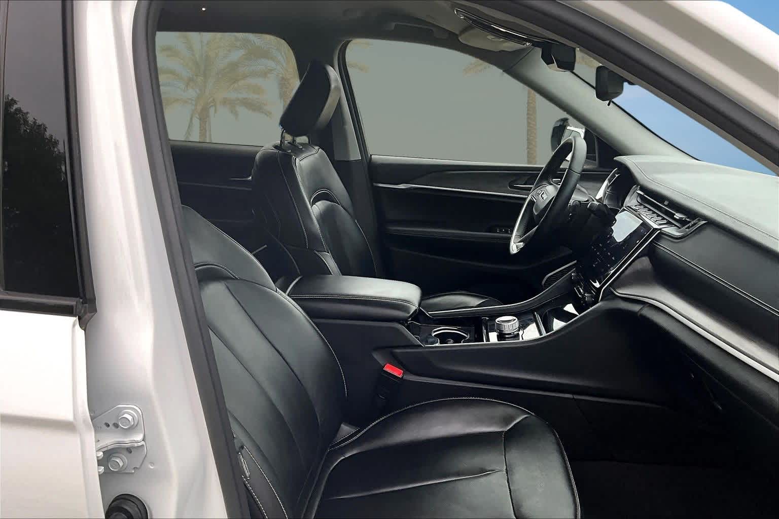 Thumbnail: 2021 Jeep Grand Cherokee L - 13