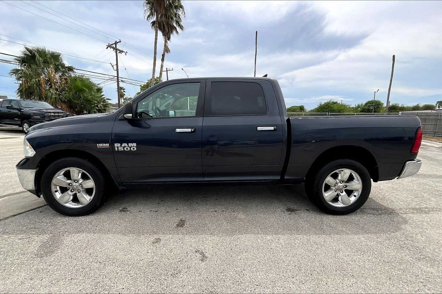 Thumbnail: 2014 RAM 1500 - 3