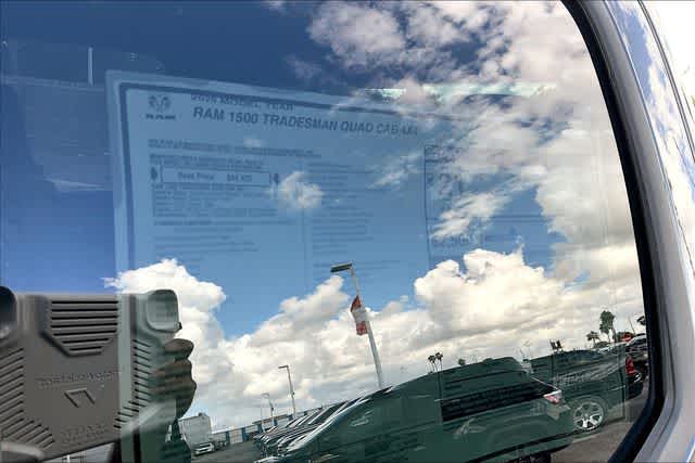 Thumbnail: 2025 RAM 1500 - 23