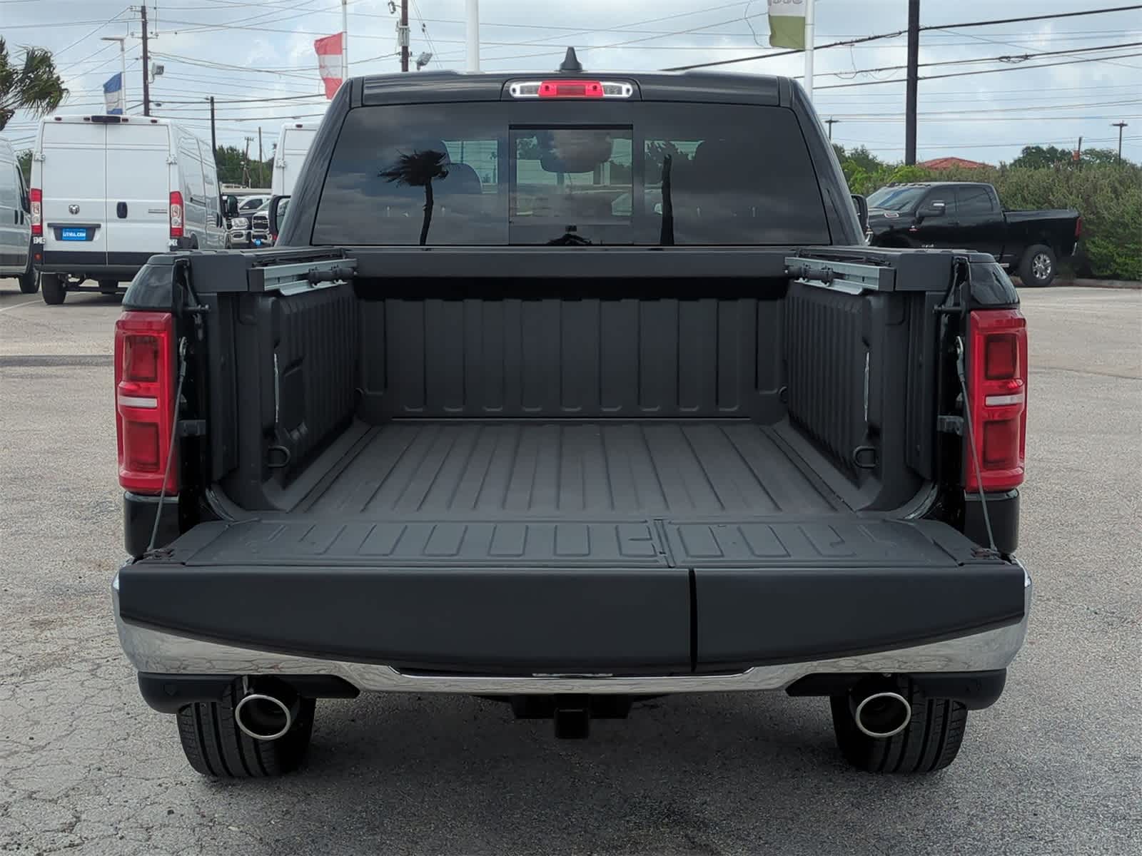 Thumbnail: 2025 RAM 1500 - 35