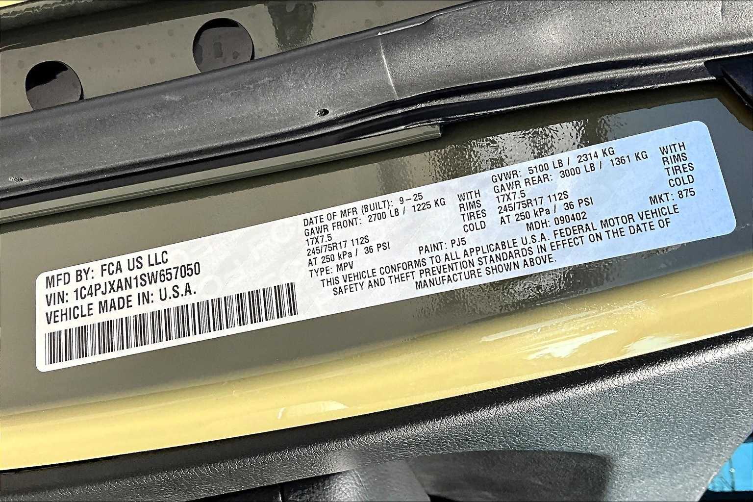 Thumbnail: 2025 Jeep Wrangler - 18