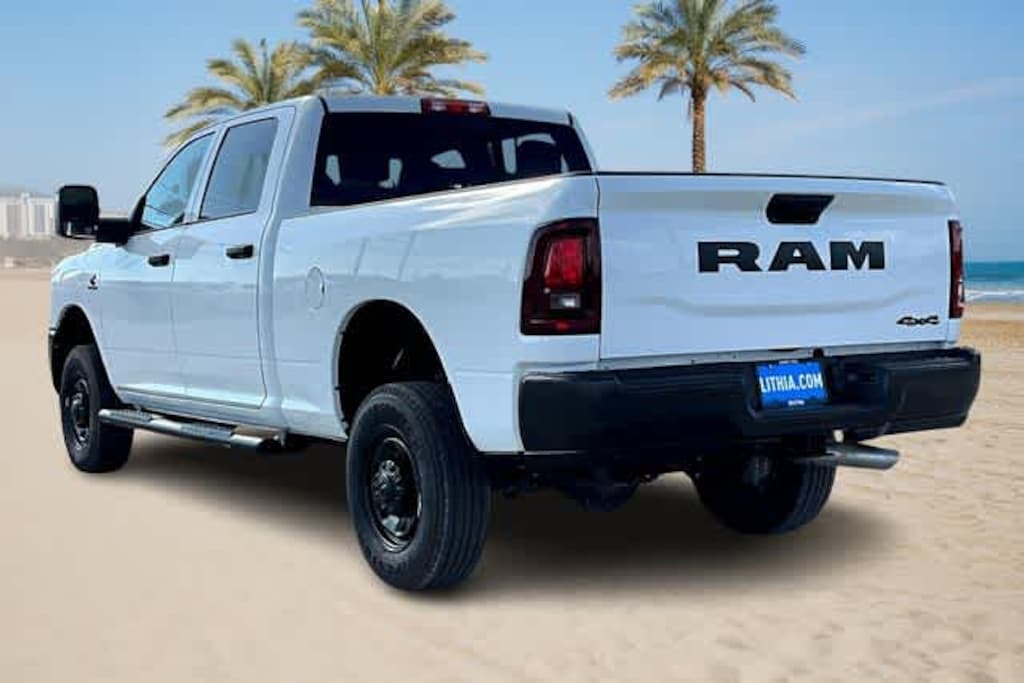 New 2026 Ram 2500 TRADESMAN CREW CAB 4X4 6'4 BOX Pickup