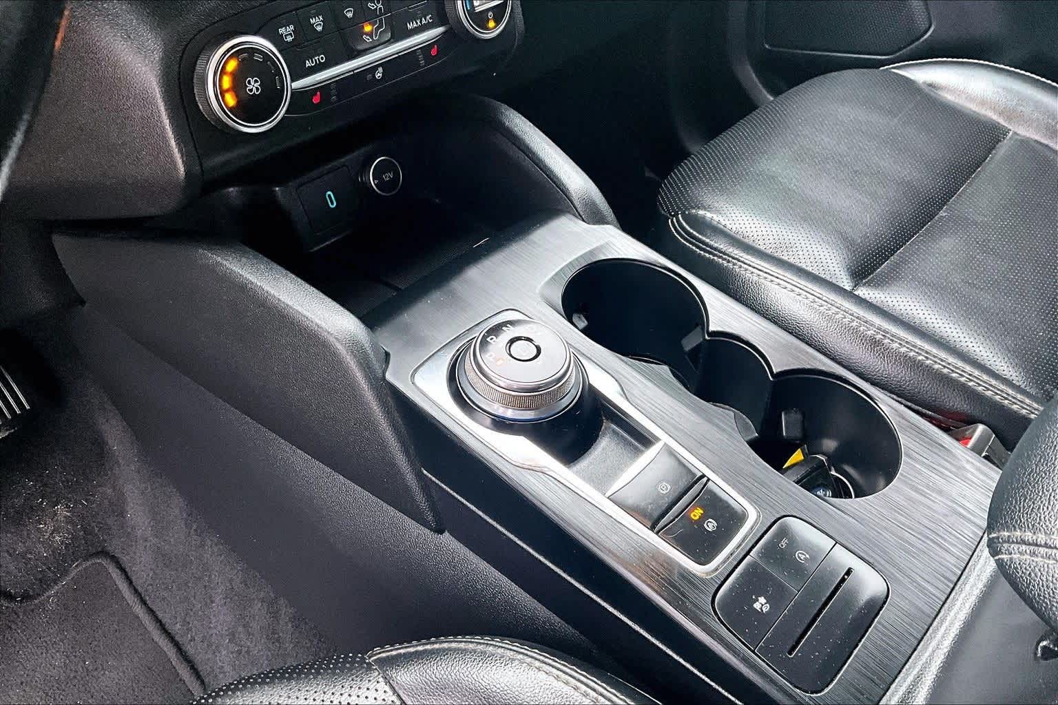 Thumbnail: 2020 Ford Escape - 16