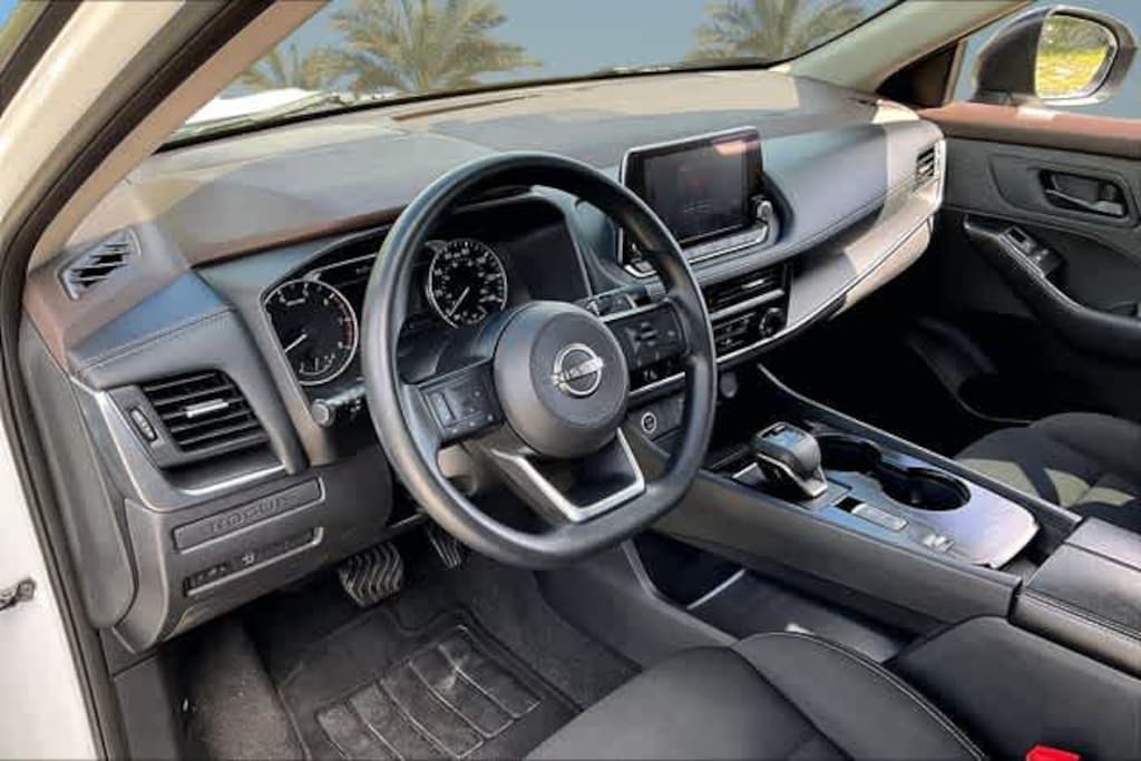 Used 2023 Nissan Rogue S SUV