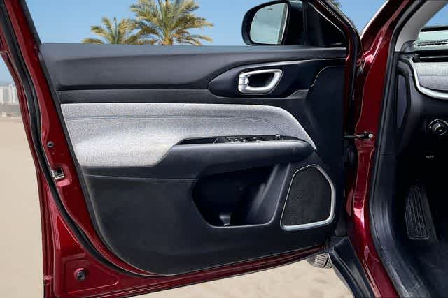 Thumbnail: 2022 Jeep Compass - 27