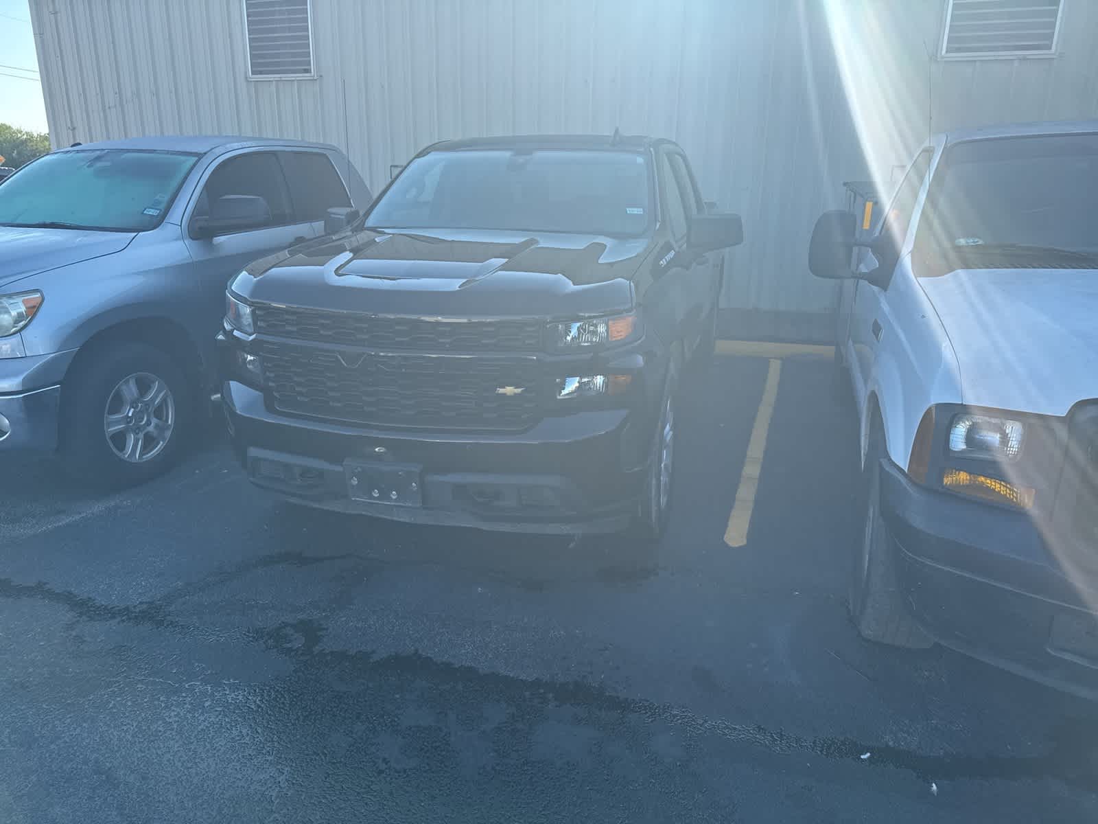 Thumbnail: 2022 Chevrolet Silverado 1500 - 3