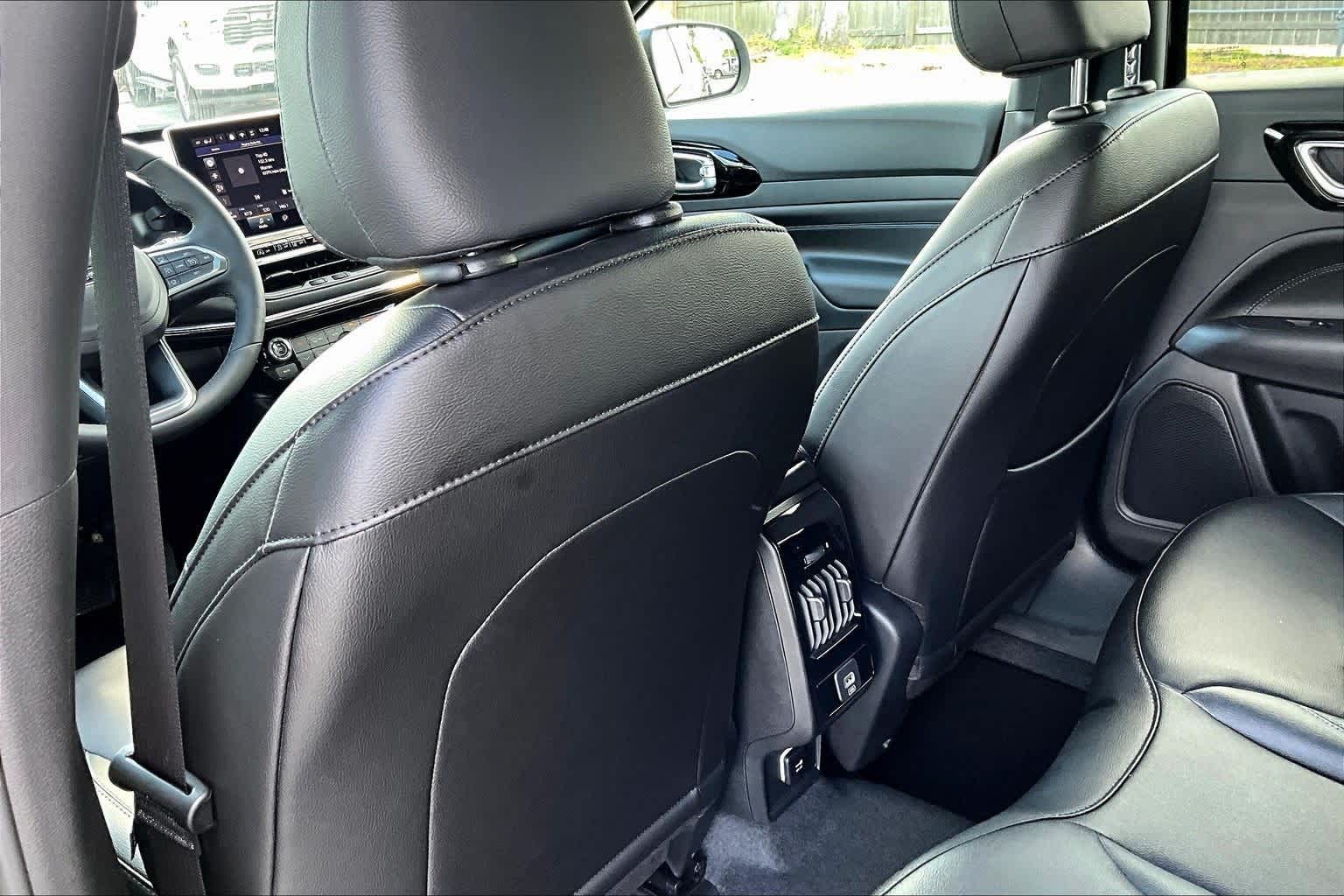 Thumbnail: 2026 Jeep Compass - 12