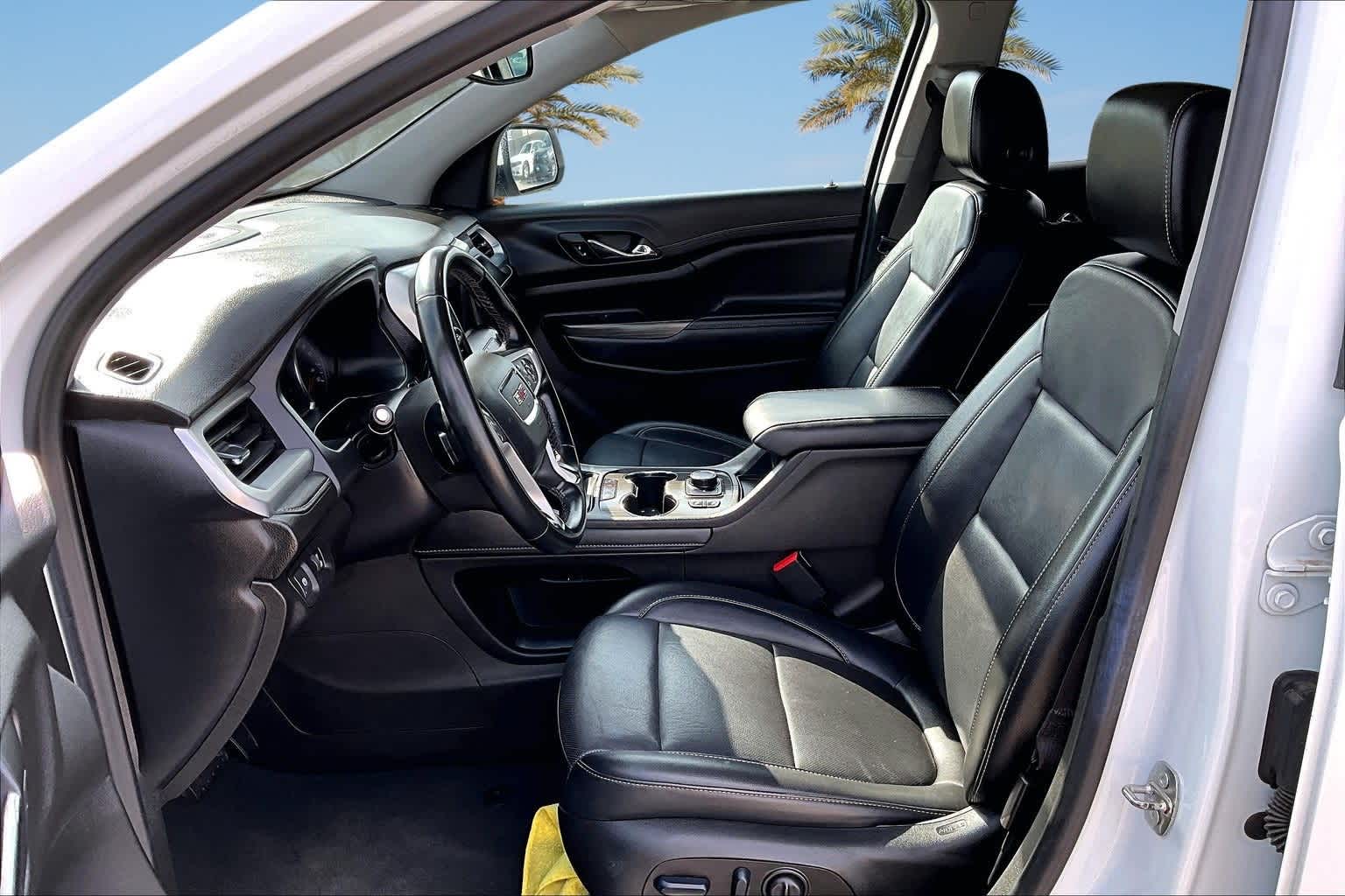 Thumbnail: 2023 GMC Acadia - 10