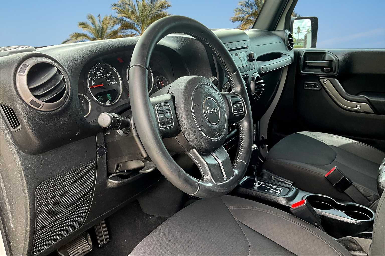 2018 Jeep Wrangler Unlimited Sport 2