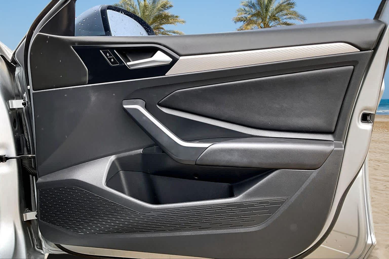 Thumbnail: 2019 Volkswagen Jetta - 25