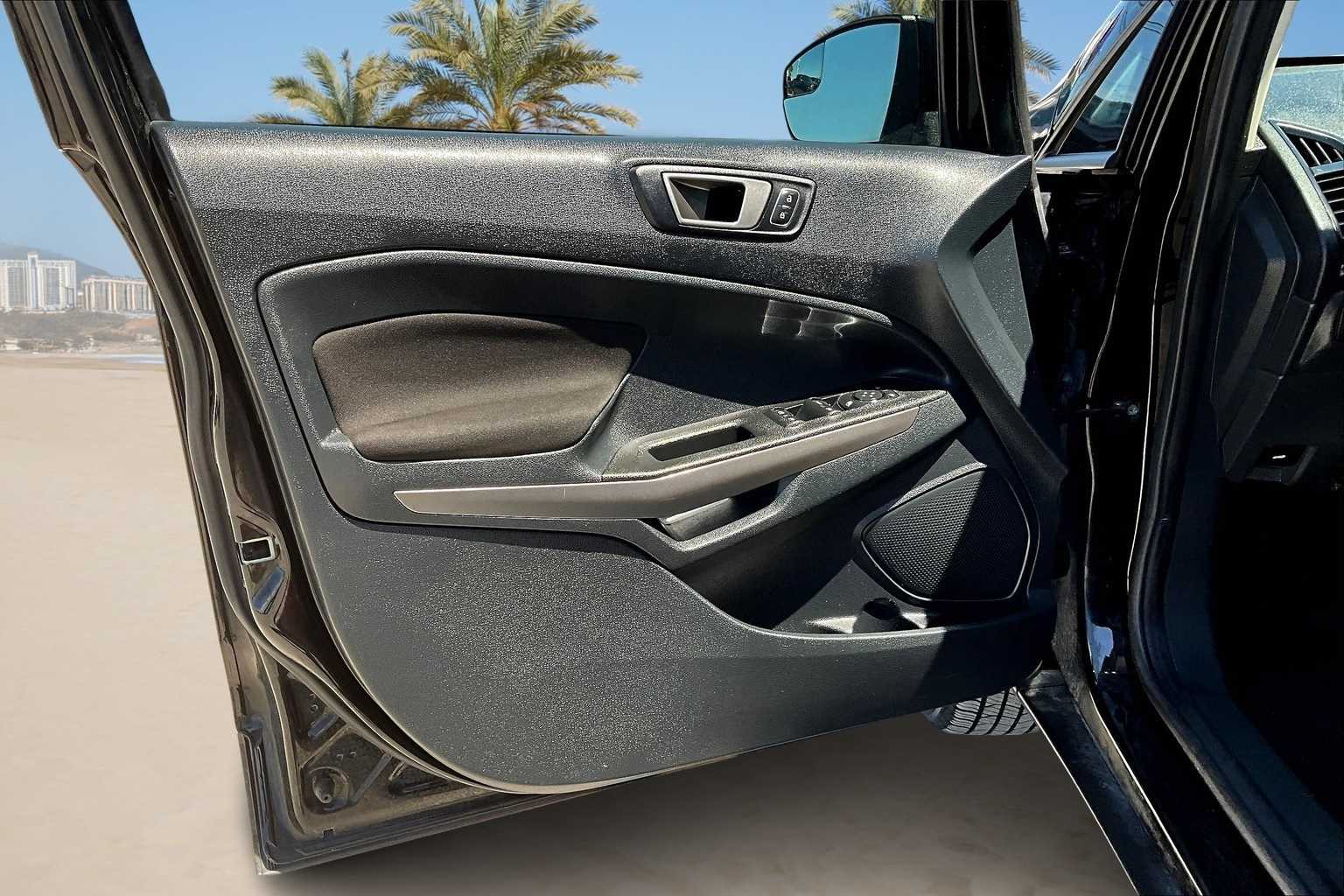 Thumbnail: 2021 Ford EcoSport - 27