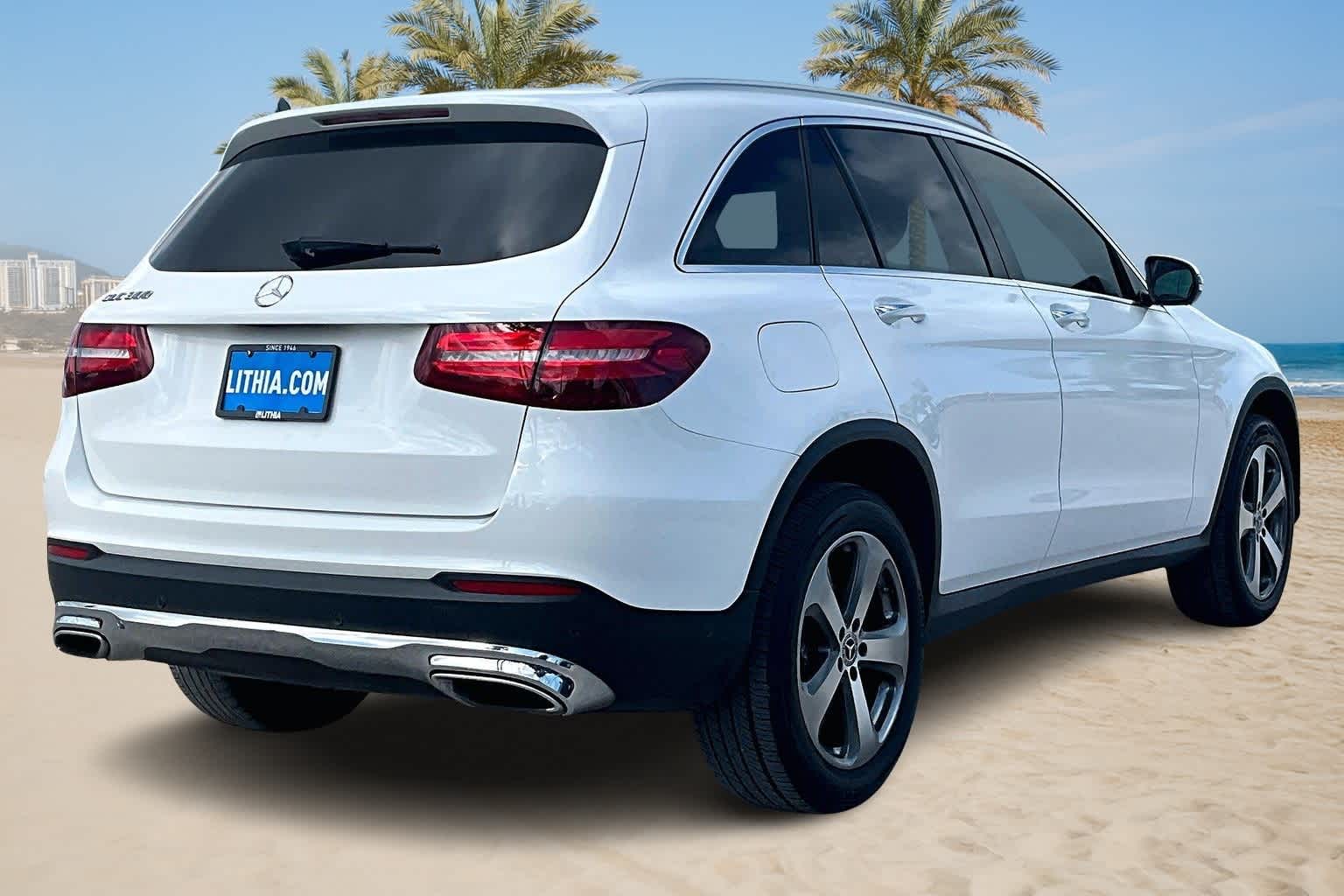 Thumbnail: 2017 Mercedes-Benz GLC - 22