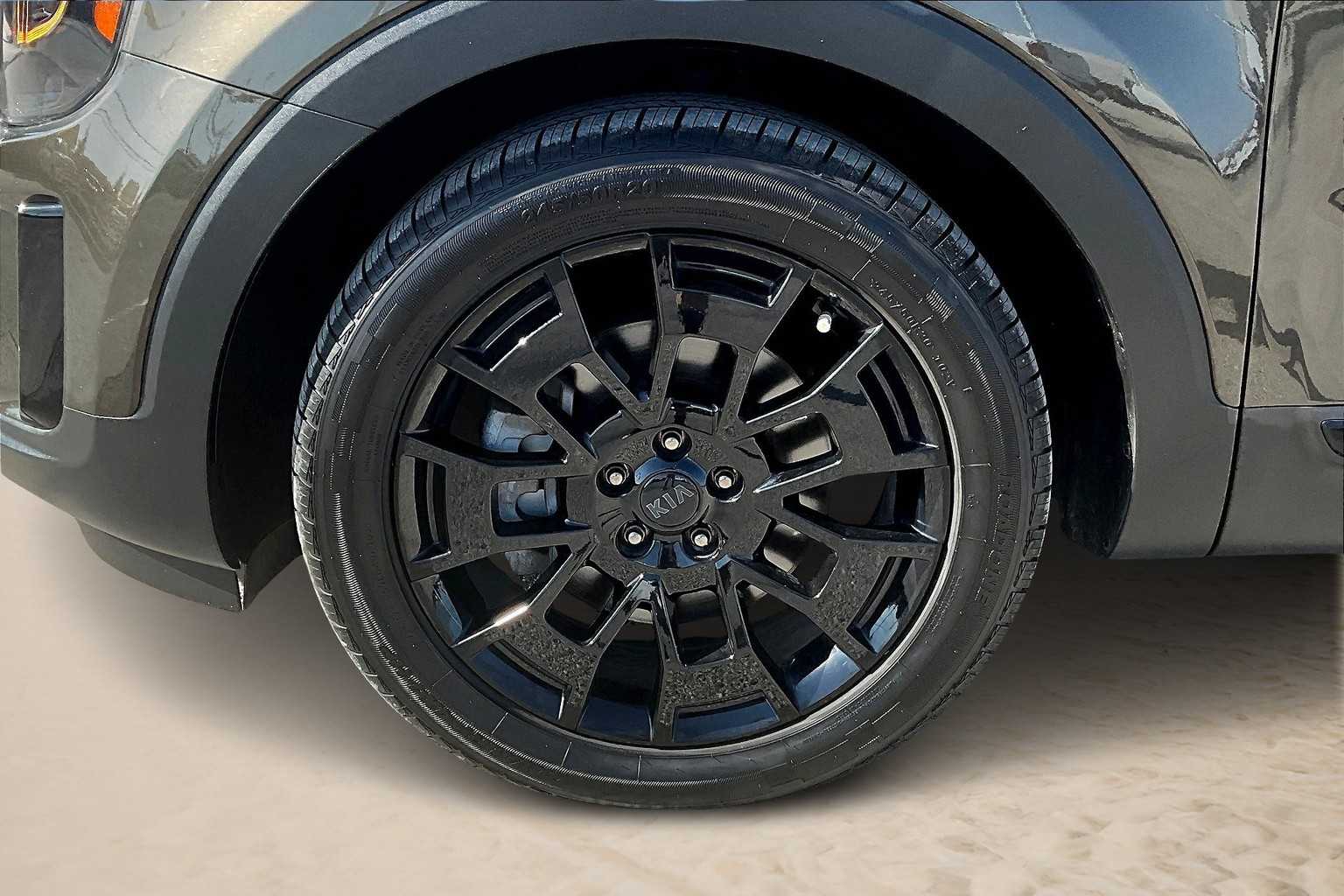 Thumbnail: 2021 Kia Telluride - 8