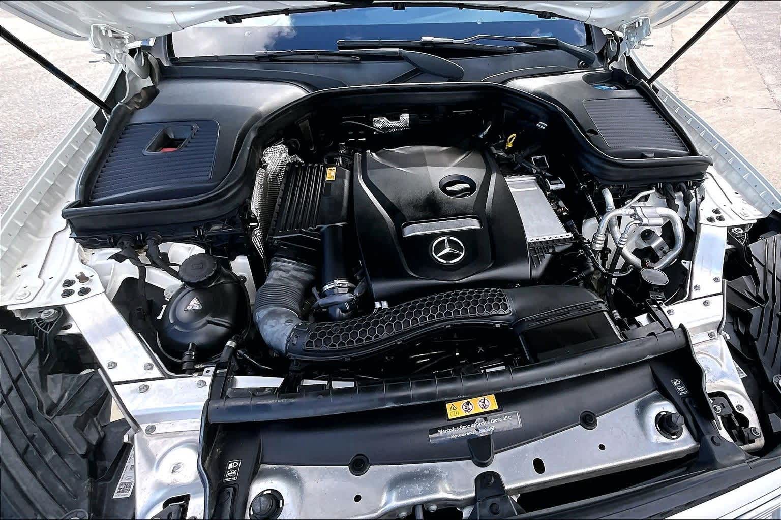 Thumbnail: 2017 Mercedes-Benz GLC - 9