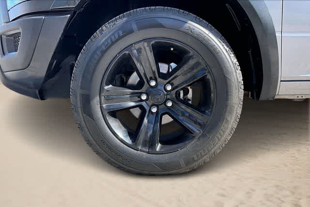Thumbnail: 2024 RAM 1500 Classic - 7