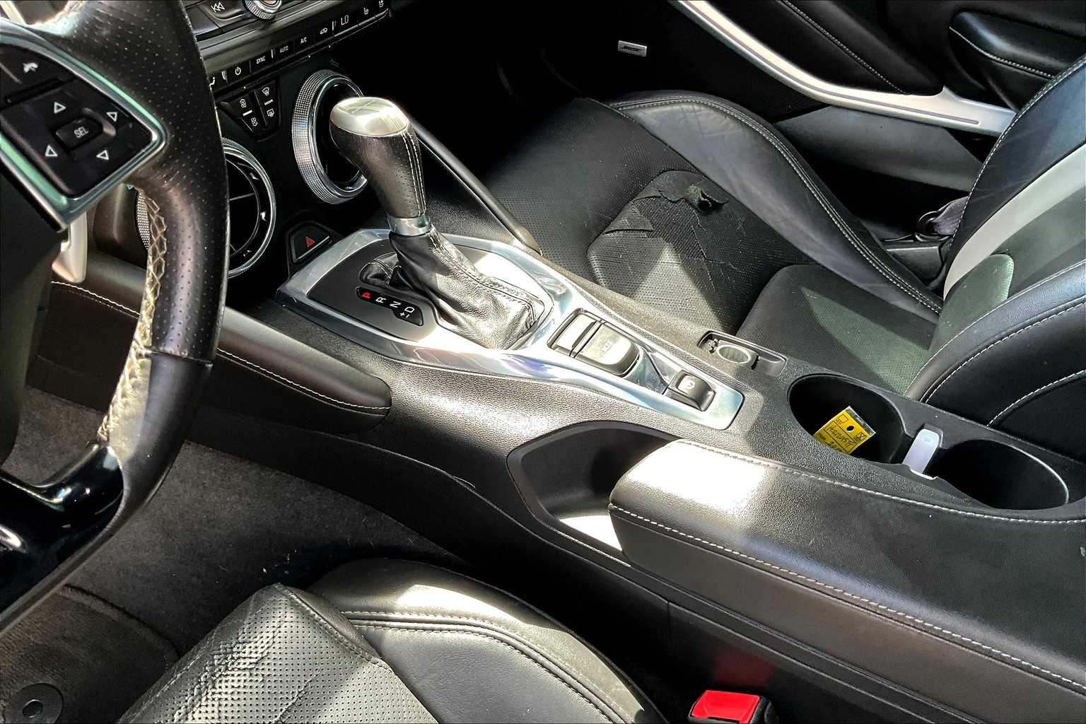 Thumbnail: 2017 Chevrolet Camaro - 15