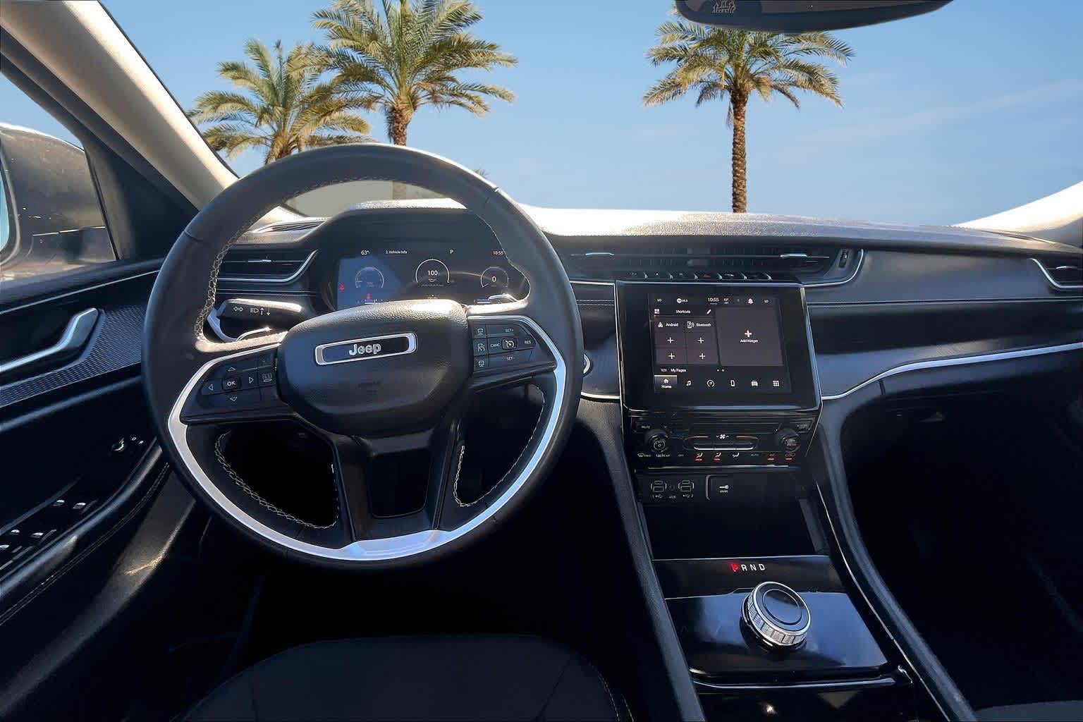 Thumbnail: 2023 Jeep Grand Cherokee - 10