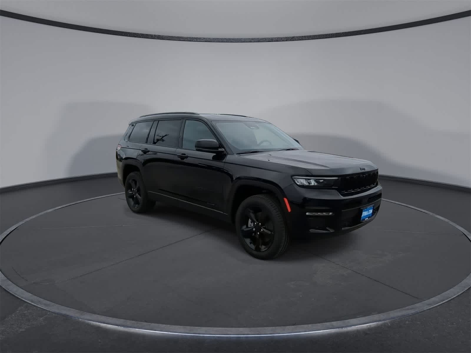 2025 Jeep Grand Cherokee Limited Sport photo 2