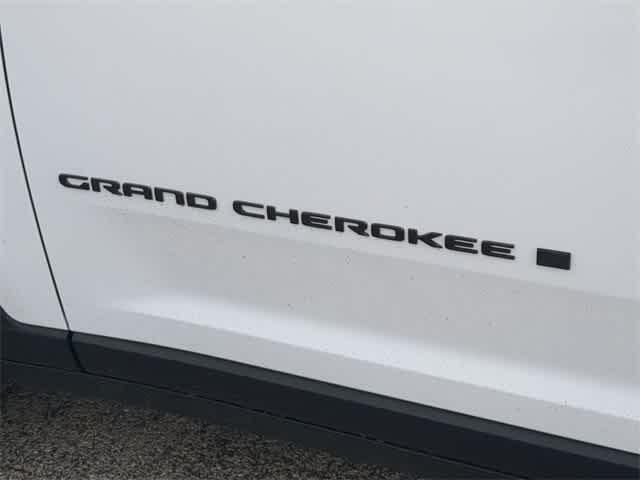 Thumbnail: 2025 Jeep Grand Cherokee - 12