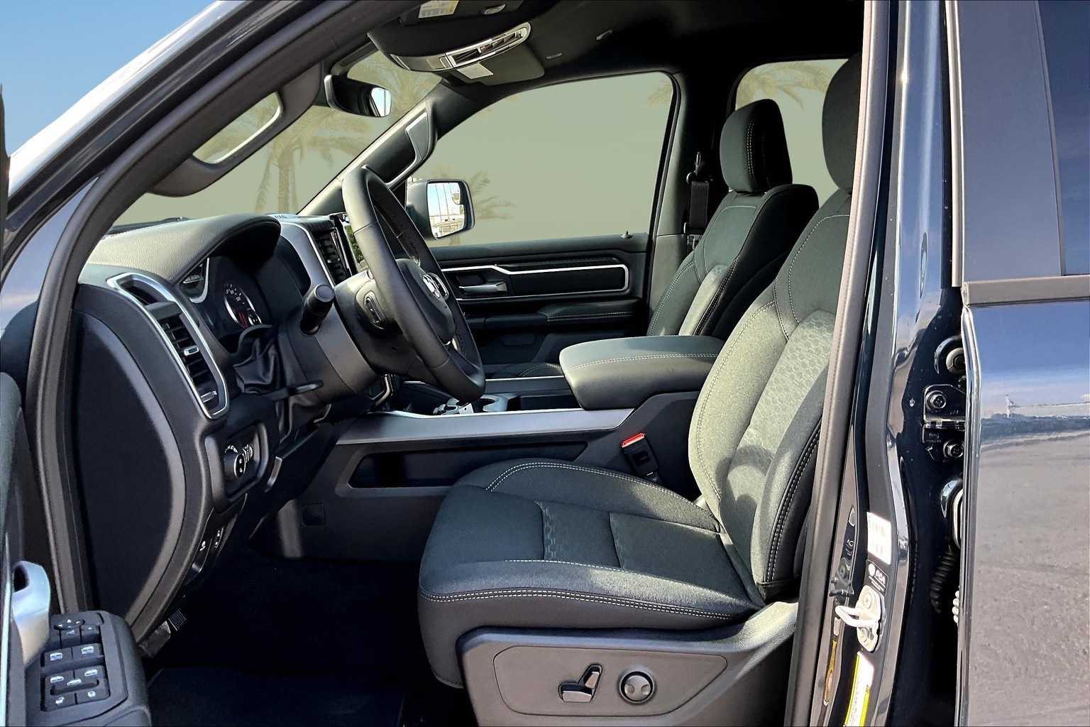 Thumbnail: 2026 RAM 1500 - 11