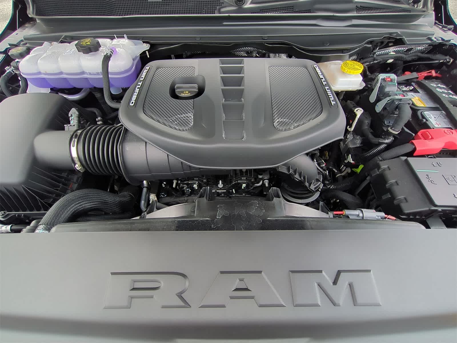 Thumbnail: 2025 RAM 1500 - 15