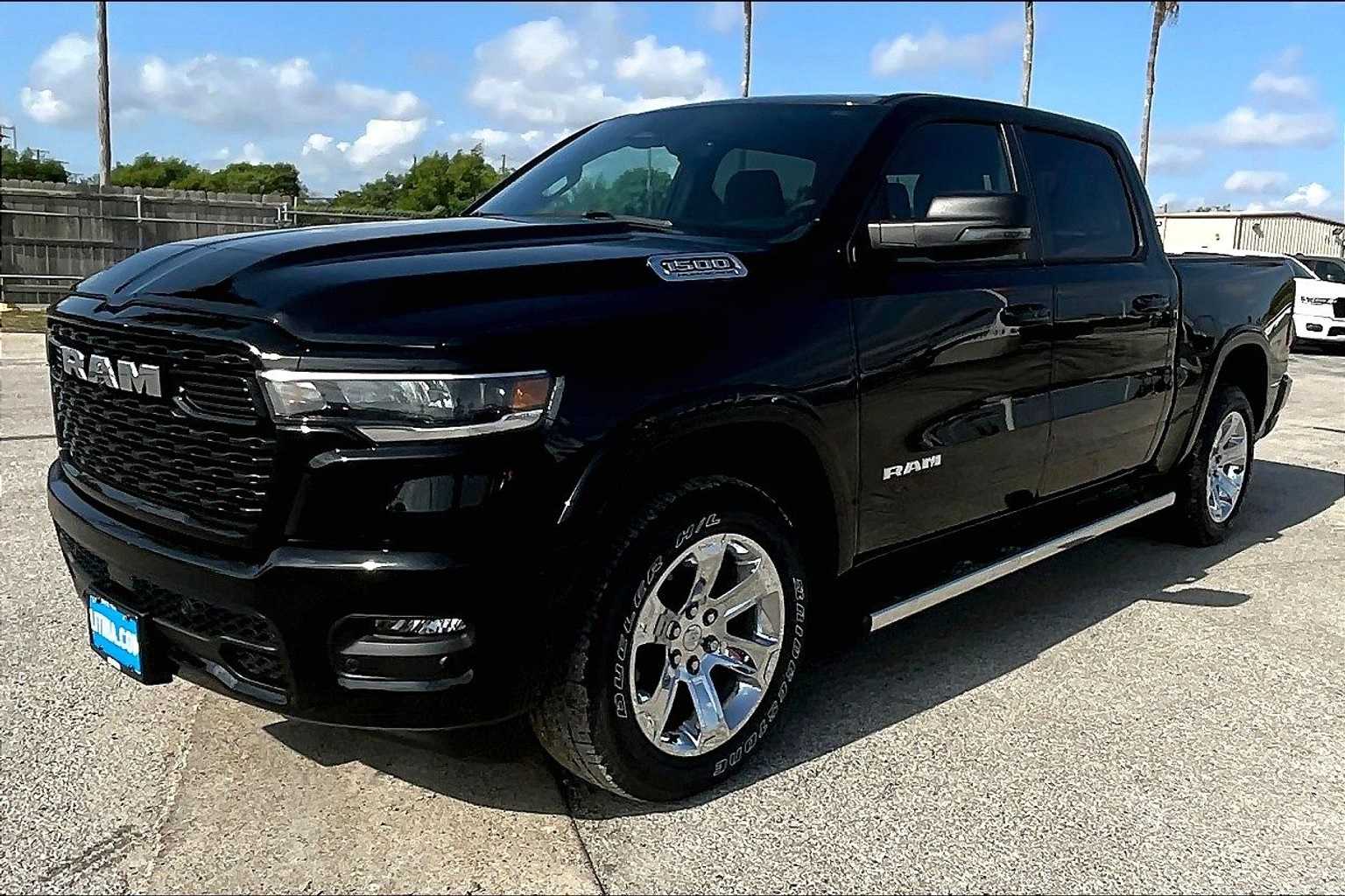 Thumbnail: 2026 RAM 1500 - 3