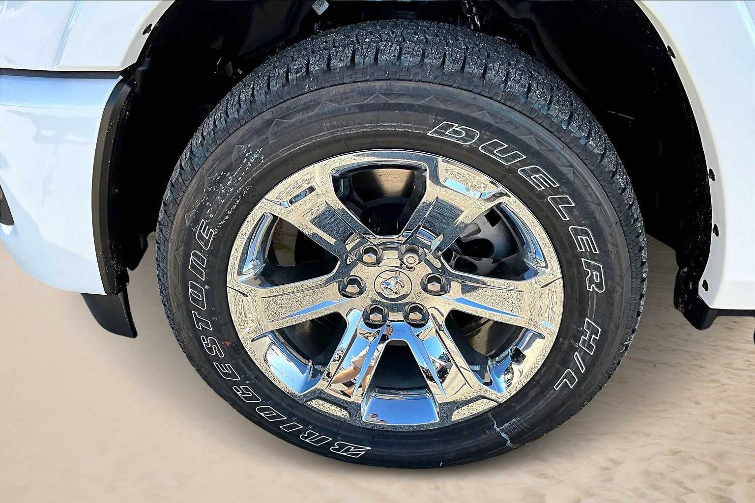 Thumbnail: 2026 RAM 1500 - 8