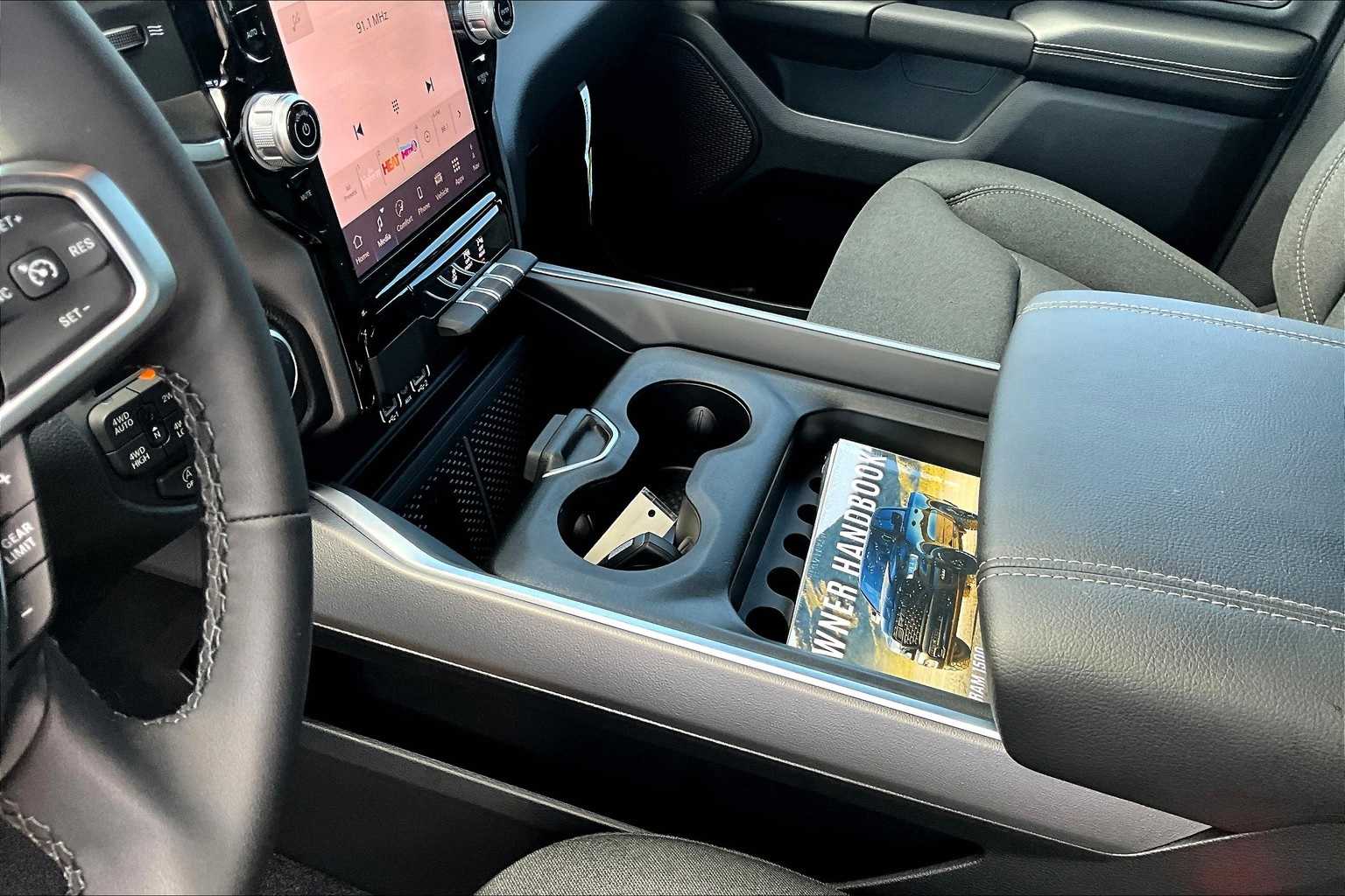 Thumbnail: 2026 RAM 1500 - 17