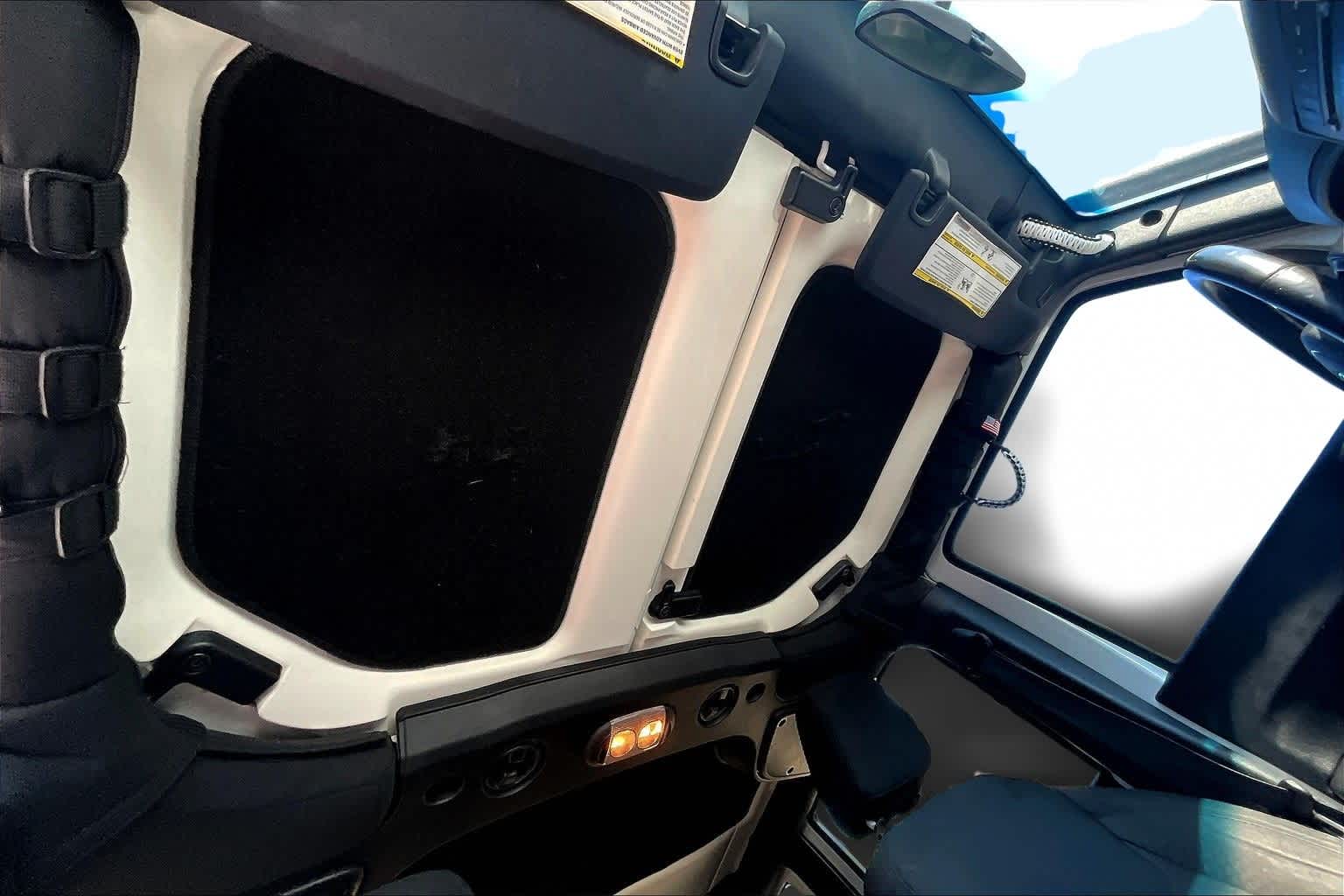 Thumbnail: 2018 Jeep Wrangler - 26