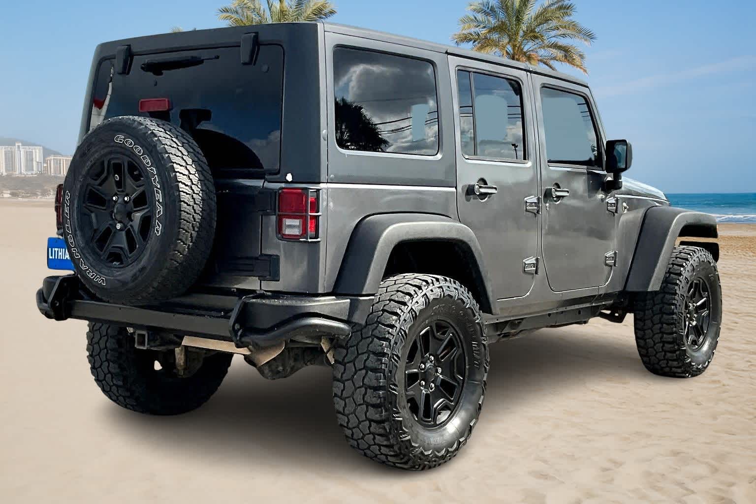 Thumbnail: 2013 Jeep Wrangler - 20