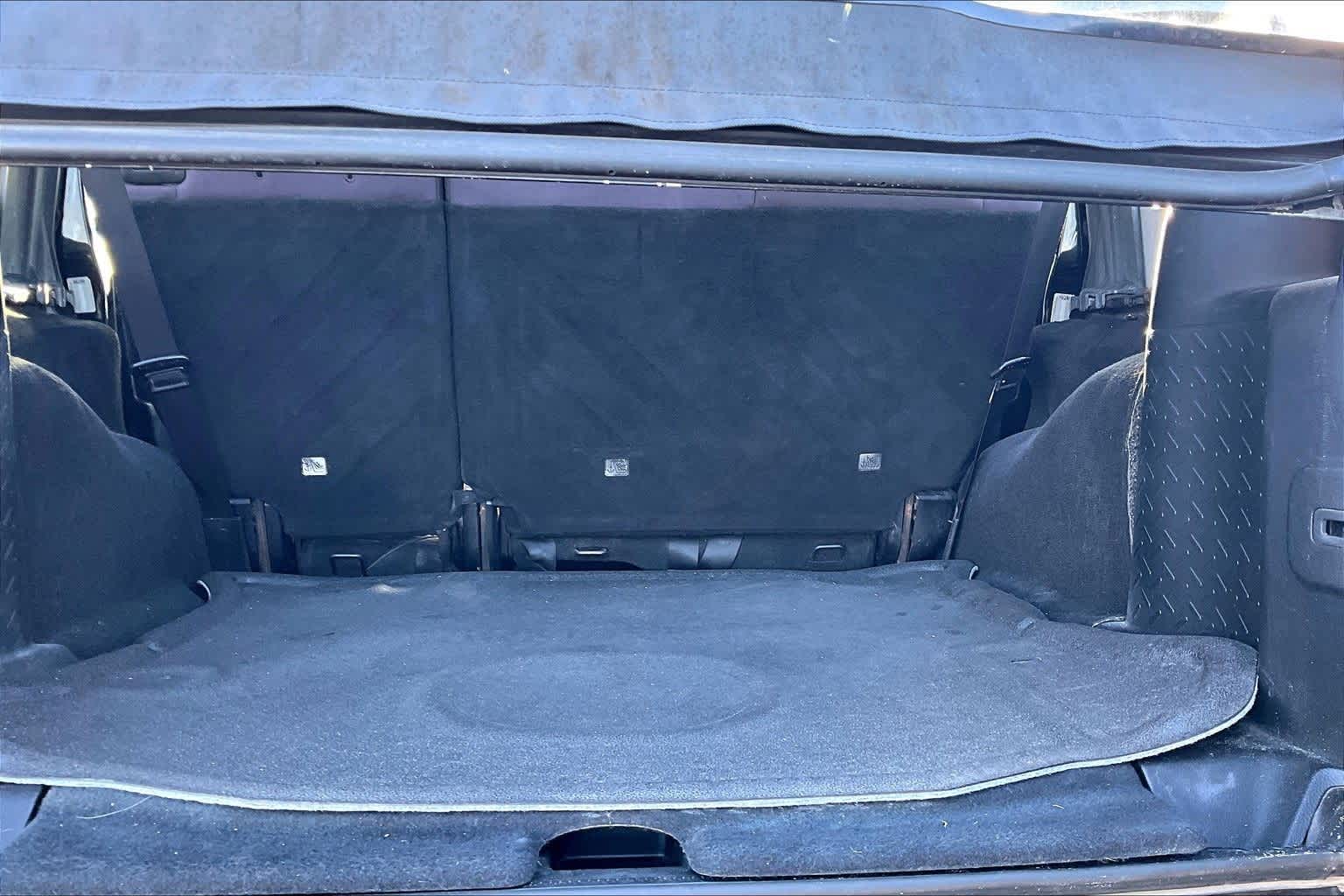 Thumbnail: 2013 Jeep Wrangler - 19