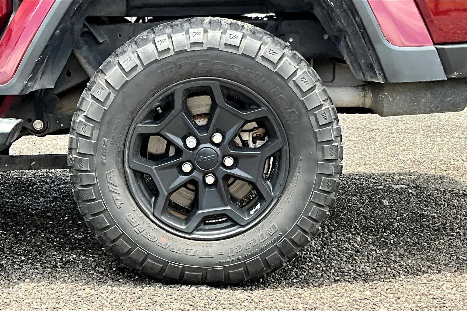 2021 Jeep Gladiator Sport 32