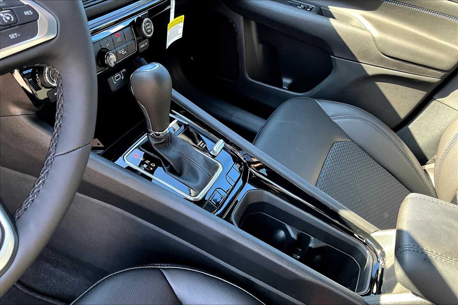 Thumbnail: 2026 Jeep Compass - 17