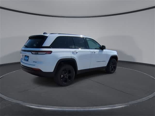 Thumbnail: 2025 Jeep Grand Cherokee - 8