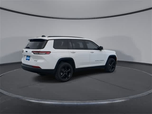 Thumbnail: 2025 Jeep Grand Cherokee - 8