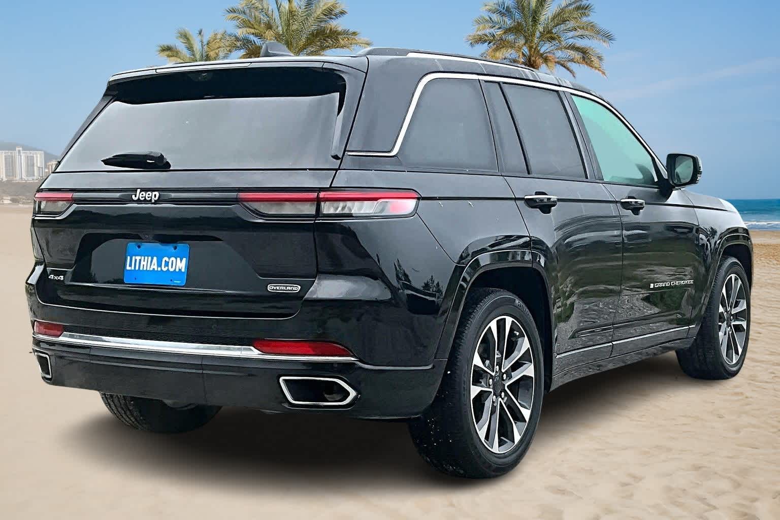 Thumbnail: 2023 Jeep Grand Cherokee - 20