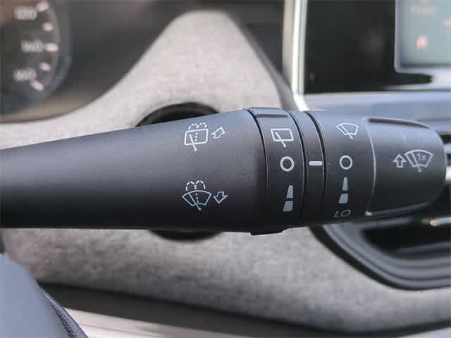 Thumbnail: 2025 Jeep Compass - 25