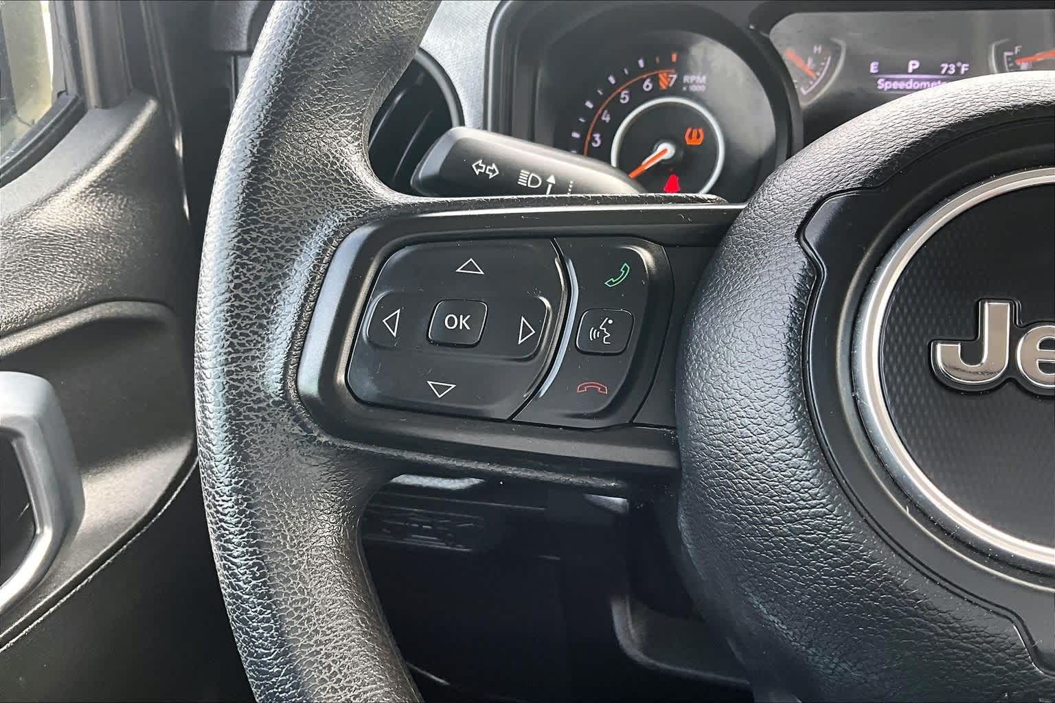 Thumbnail: 2024 Jeep Gladiator - 22