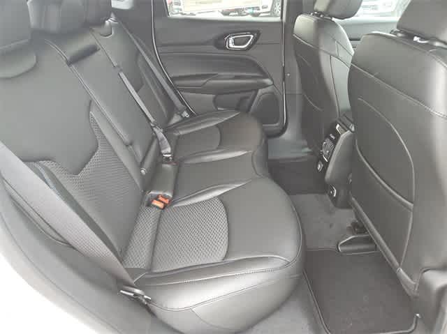 Thumbnail: 2025 Jeep Compass - 21