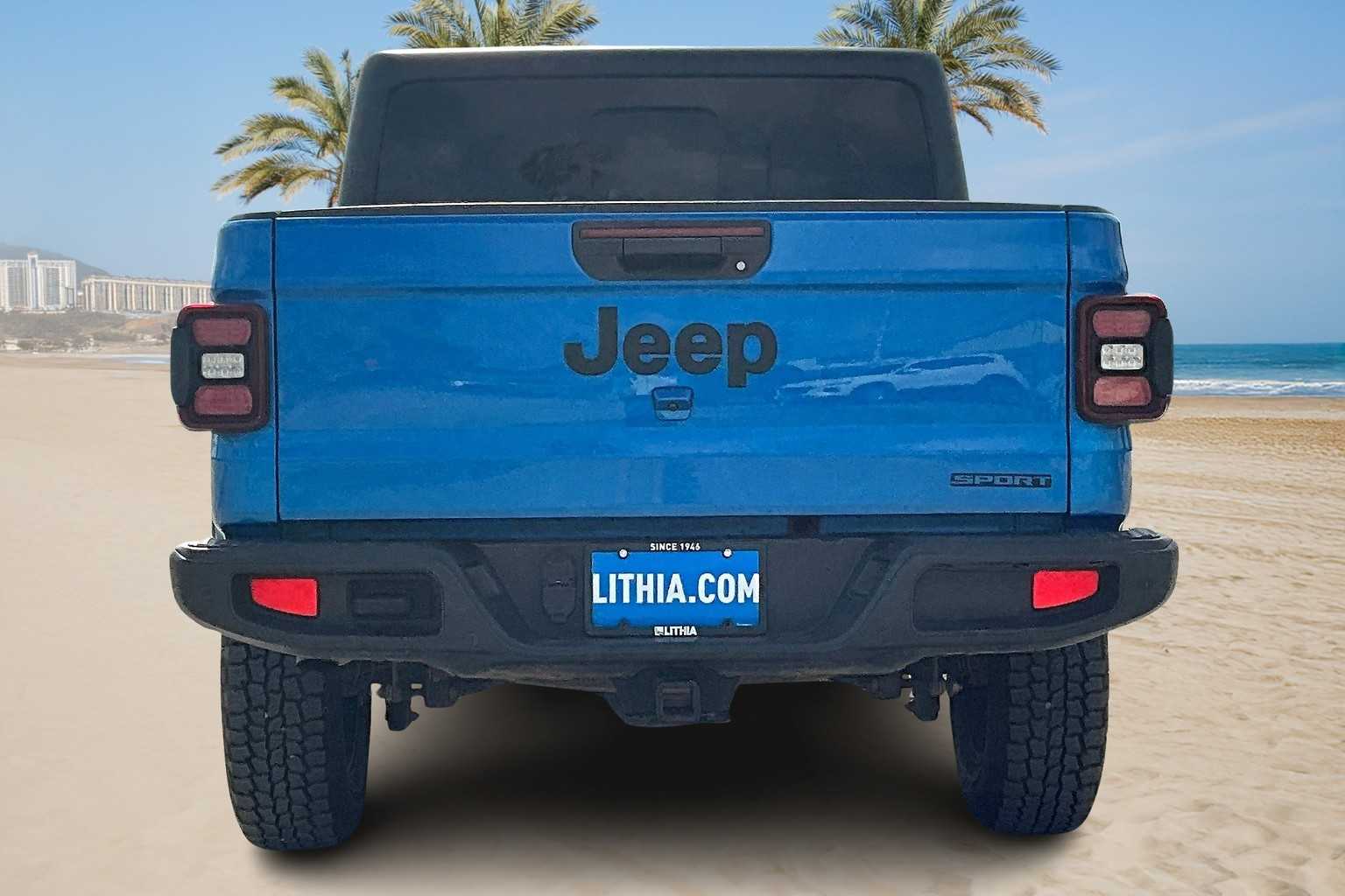 Thumbnail: 2021 Jeep Gladiator - 5