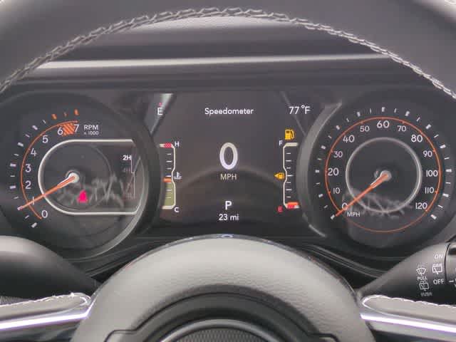2025 Jeep Wrangler 4-Door Sahara - Photo 34