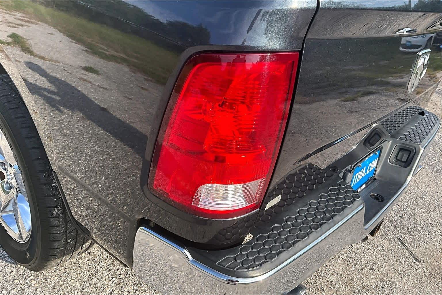 Thumbnail: 2019 RAM 1500 Classic - 28