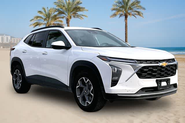 Thumbnail: 2025 Chevrolet Trax - 13