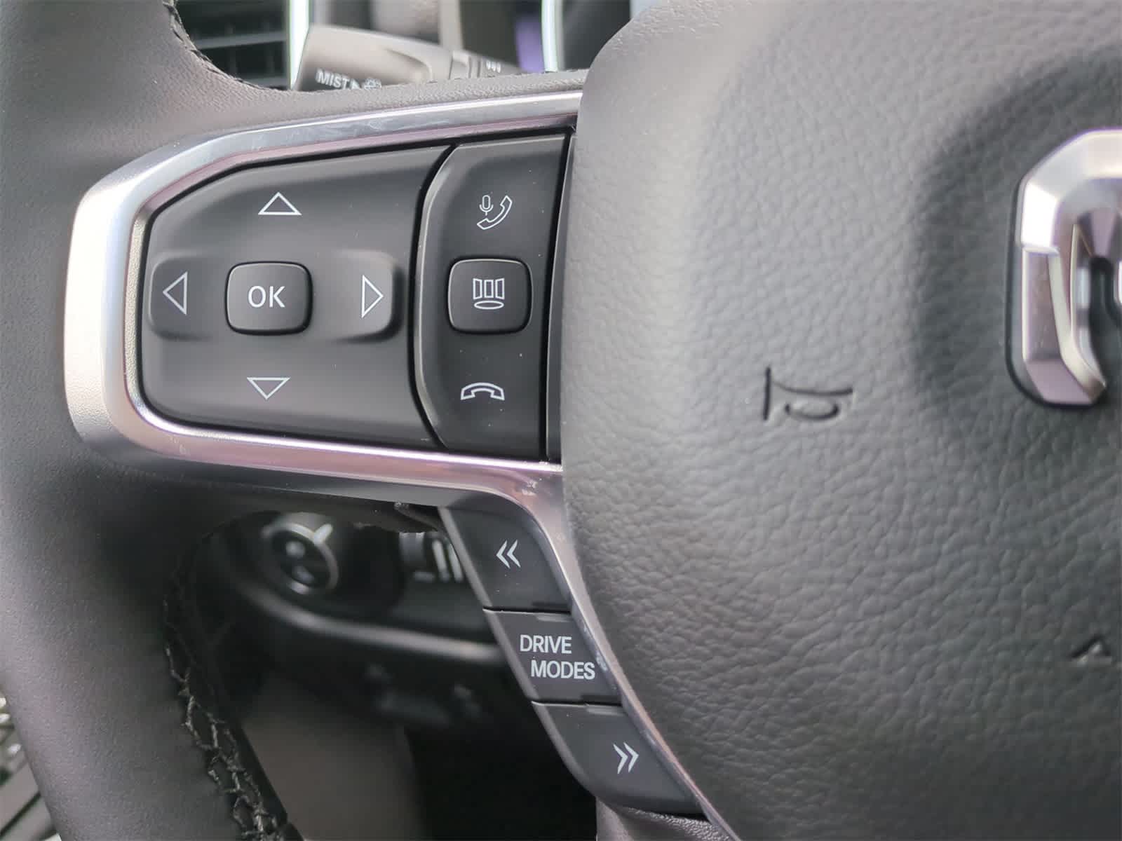 Thumbnail: 2025 RAM 1500 - 24
