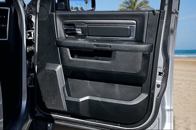 Thumbnail: 2024 RAM 1500 Classic - 26