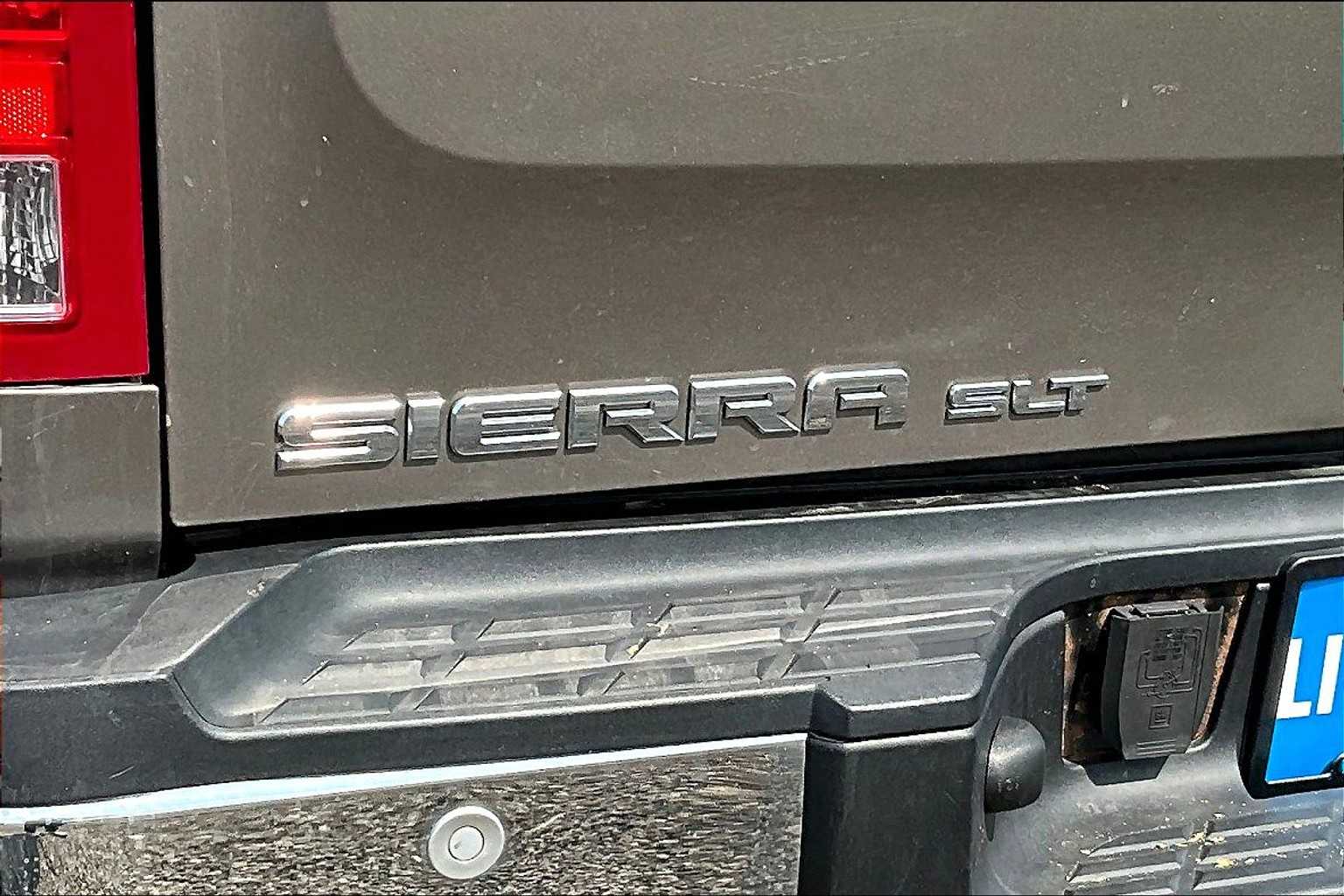 Thumbnail: 2012 GMC Sierra 2500 - 6